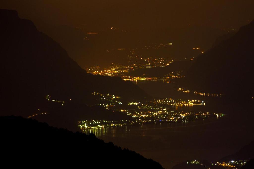 Hotel Lago Di Como Колико Екстериор снимка