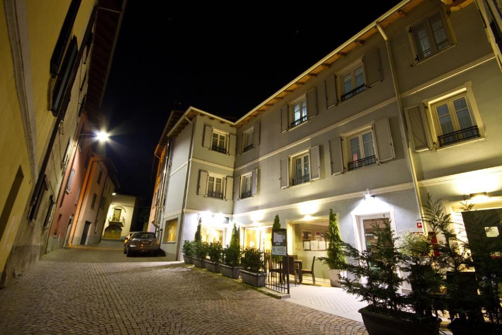 Hotel Lago Di Como Колико Екстериор снимка