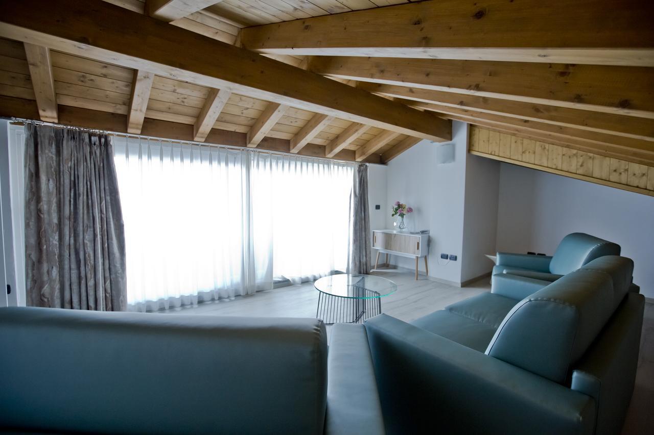 Hotel Lago Di Como Колико Екстериор снимка