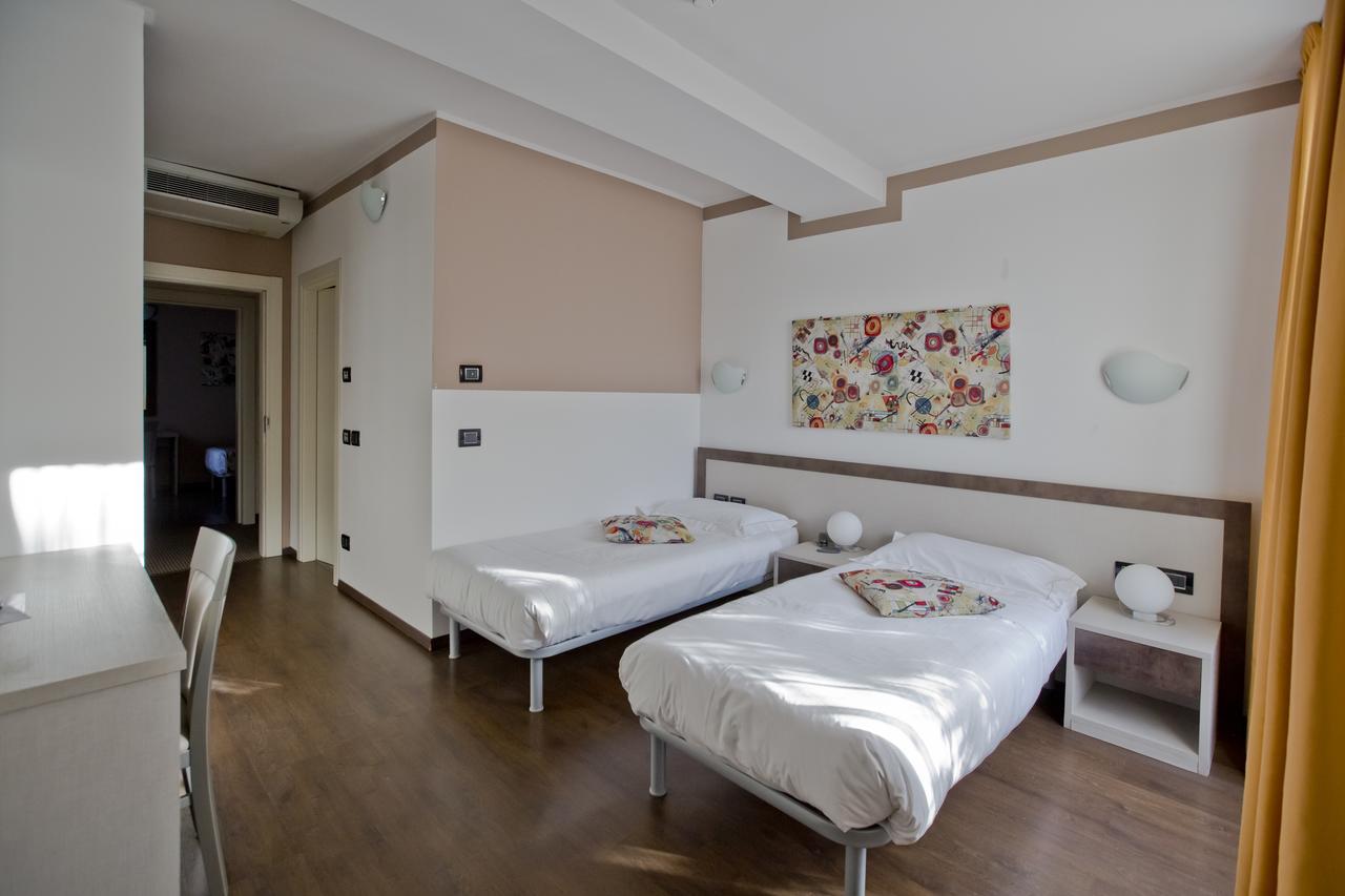 Hotel Lago Di Como Колико Екстериор снимка