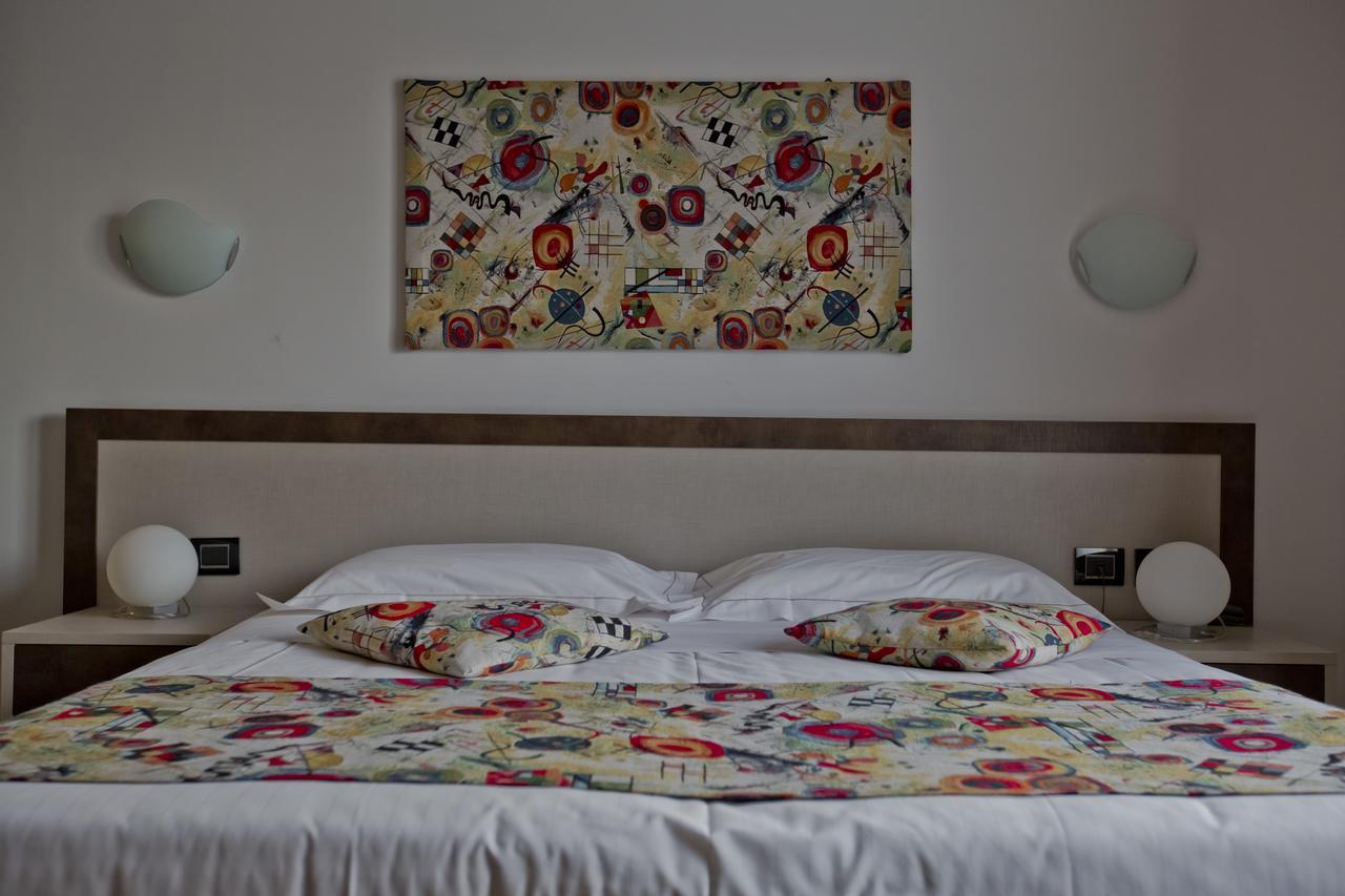 Hotel Lago Di Como Колико Екстериор снимка